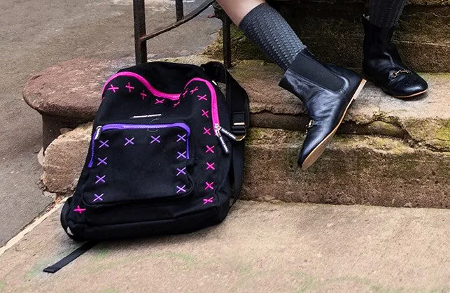 backpack yarn stitch - black/pink-24