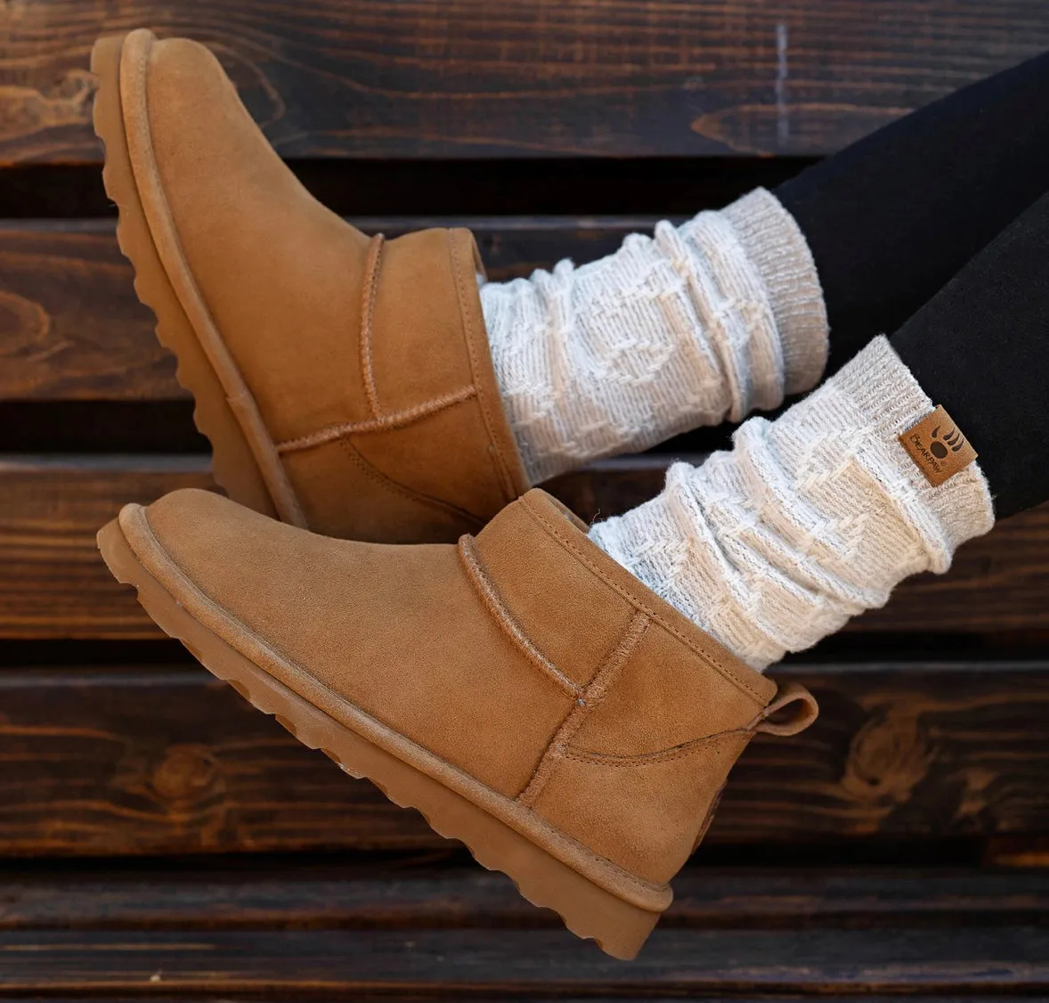 Bearpaw Shorty - Hickory