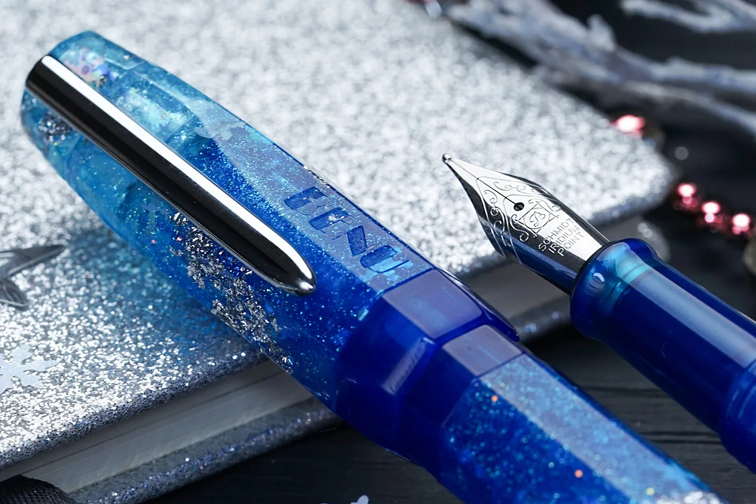 BENU AstroGem Fountain Pen - Christmas (Limited Edition)