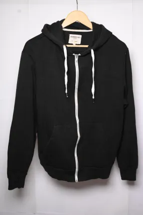 Cedar Wood State Black Hoodie (Large, Good Condition)