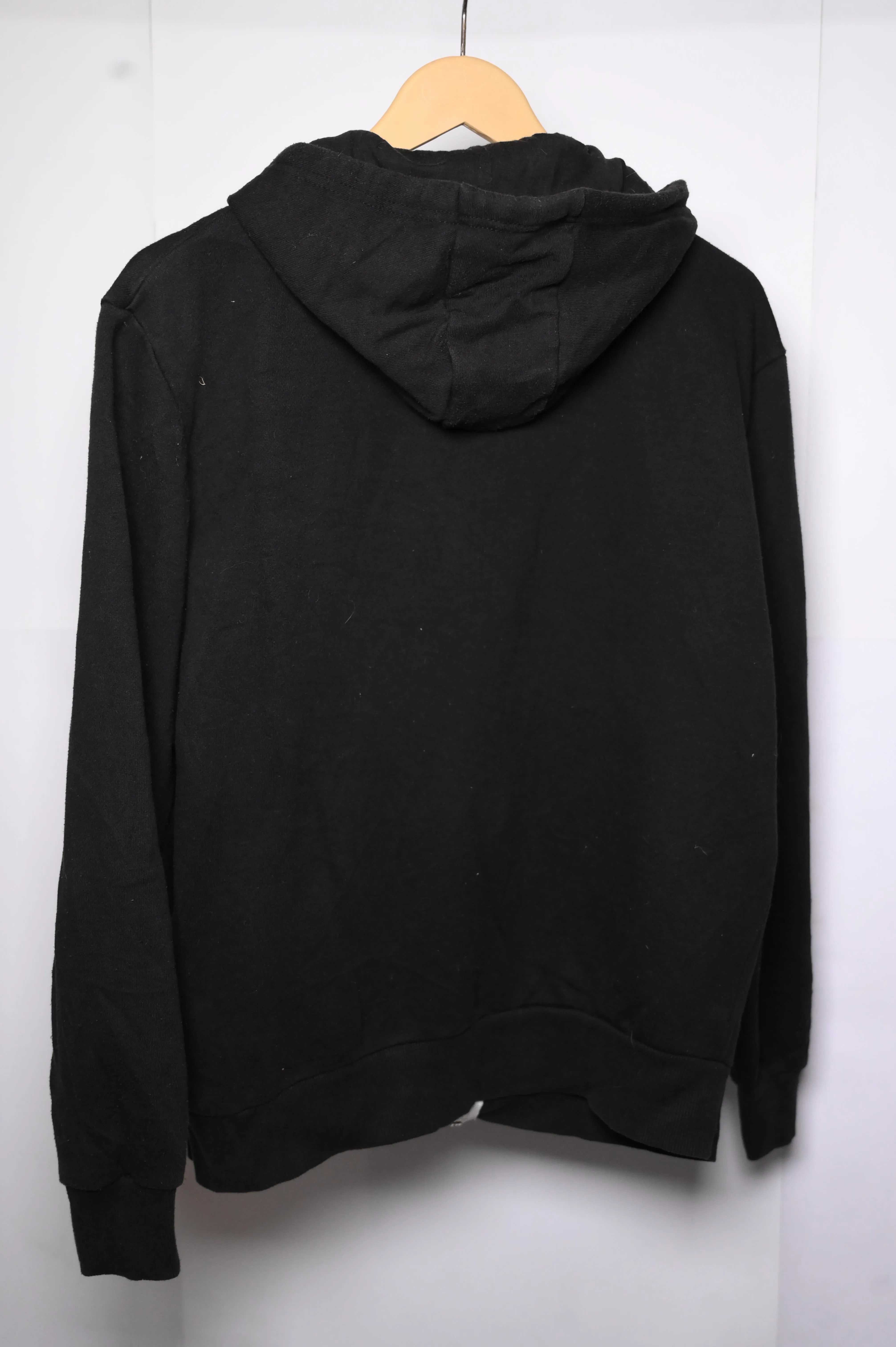 Cedar Wood State Black Hoodie (Large, Good Condition)