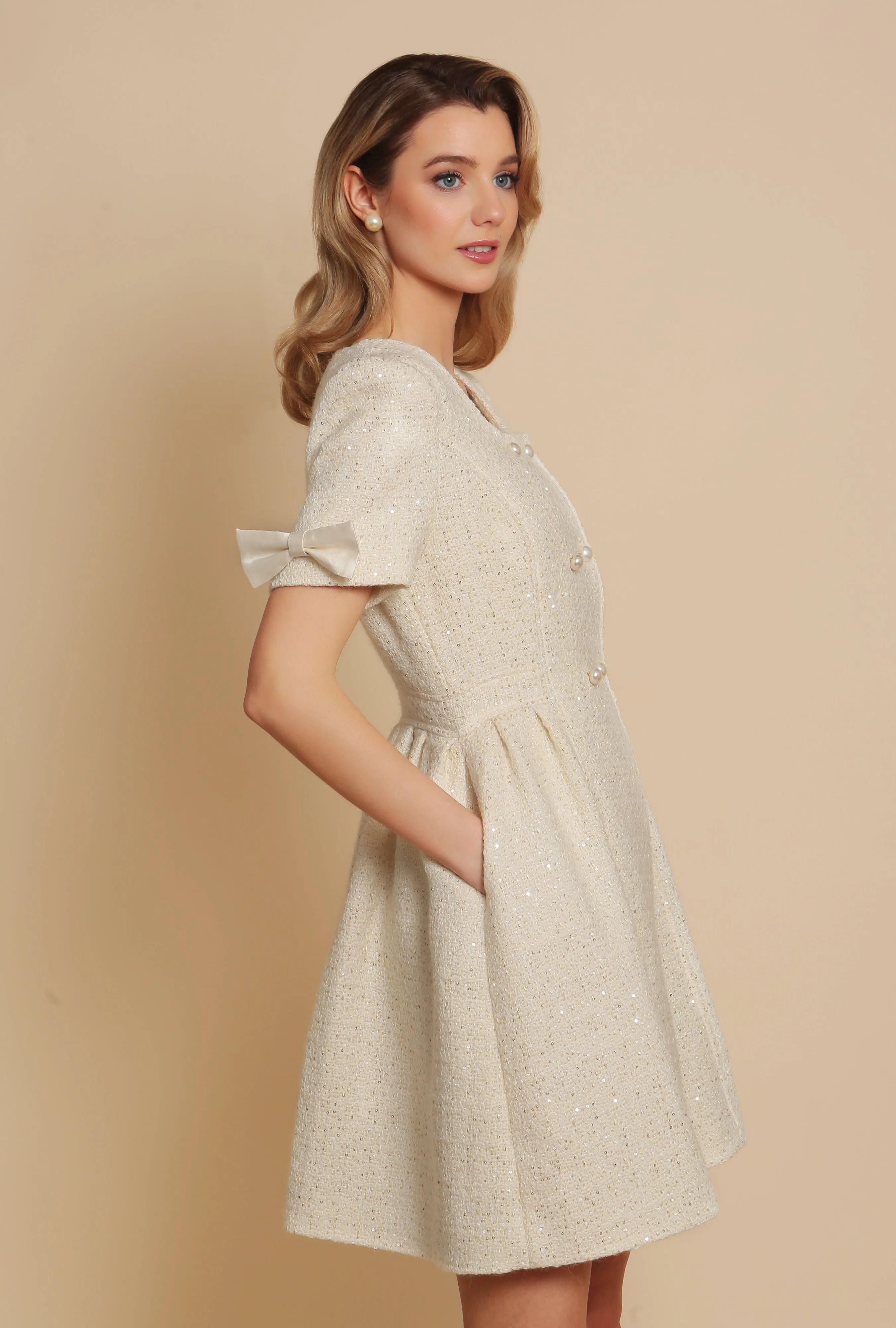 'Golden Age' Wool Tweed Dress Coat in Bianco