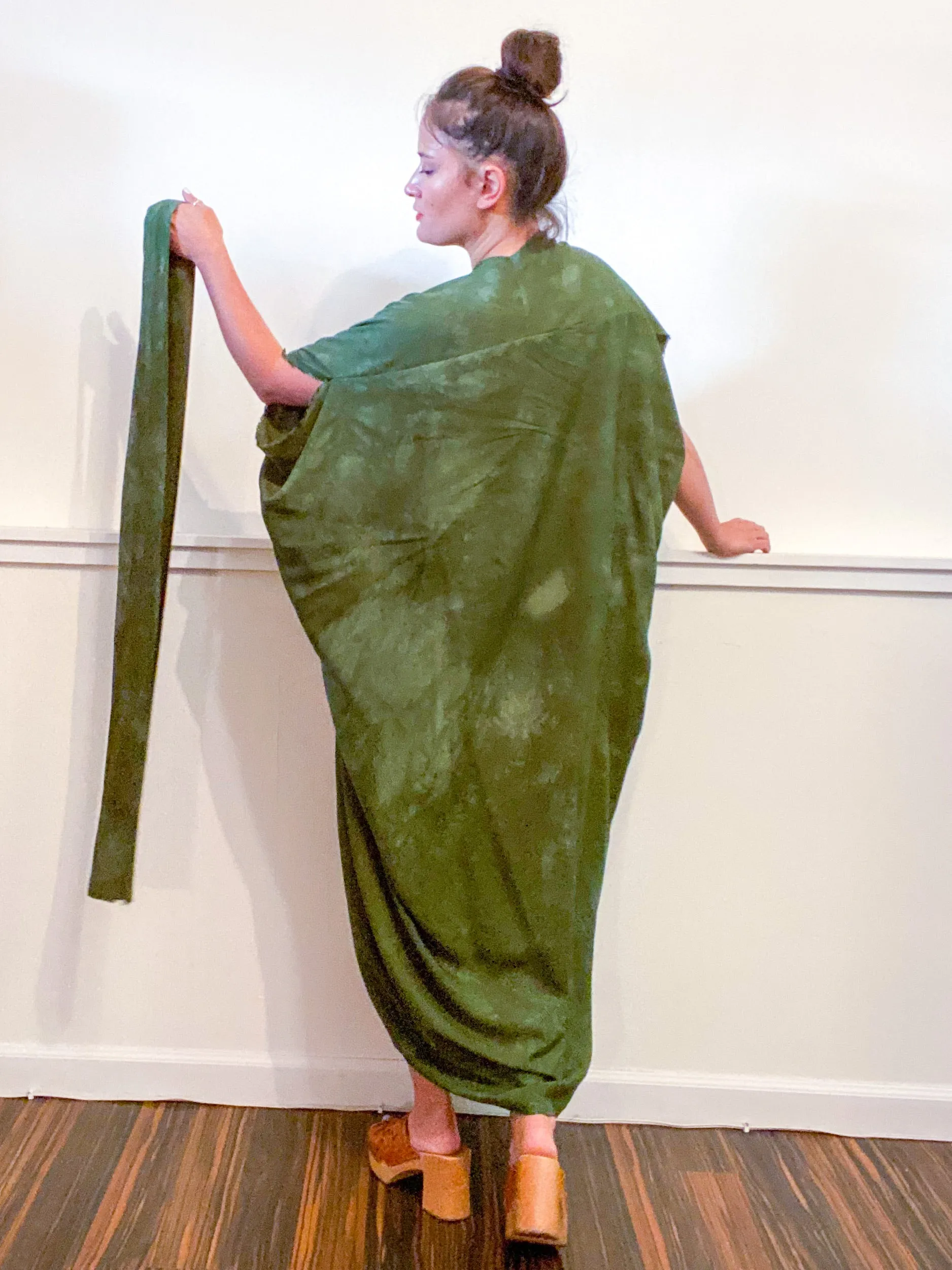 Hand-Dyed High Low Kimono Almost Solid Green