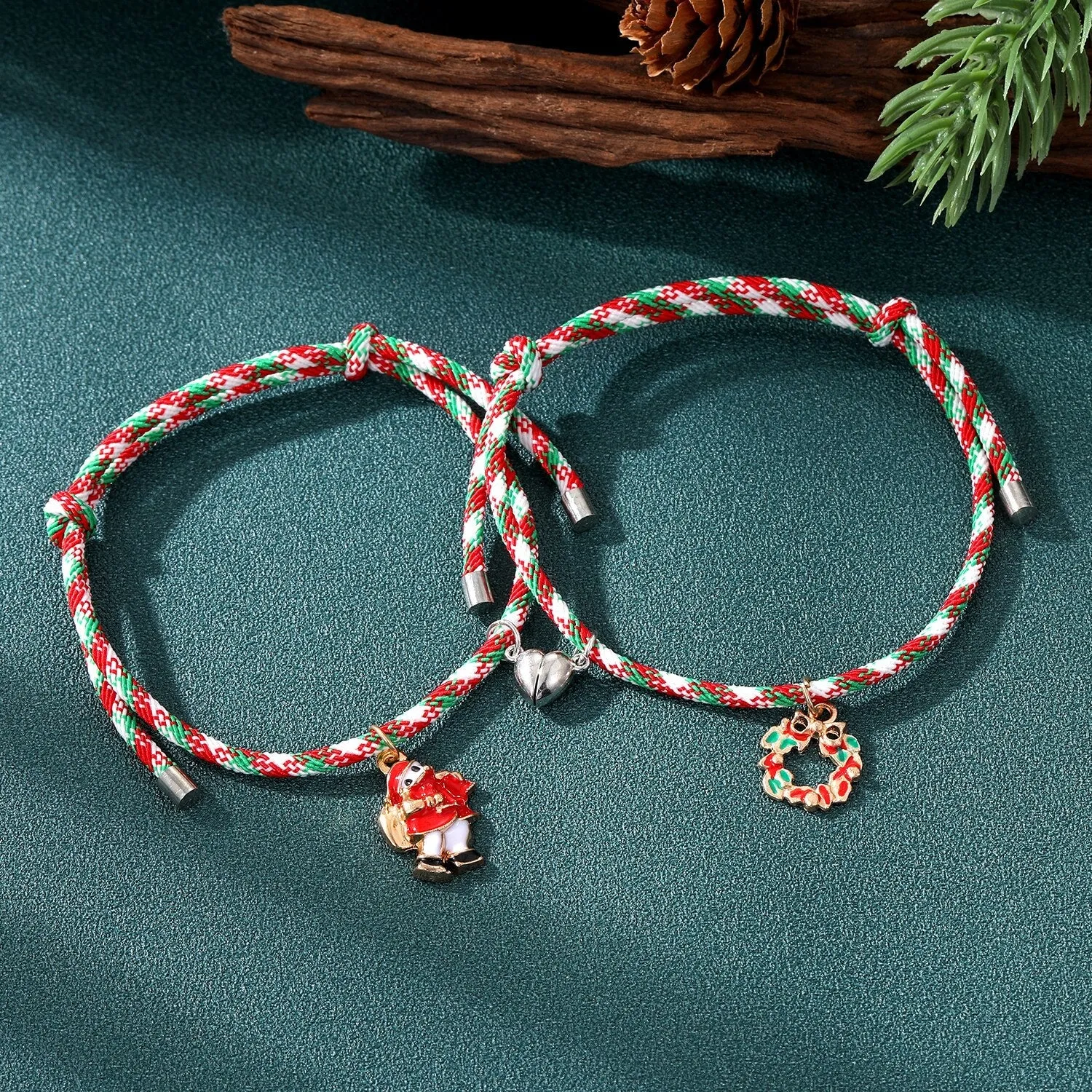 Holiday Hugs Magnetic Bracelet