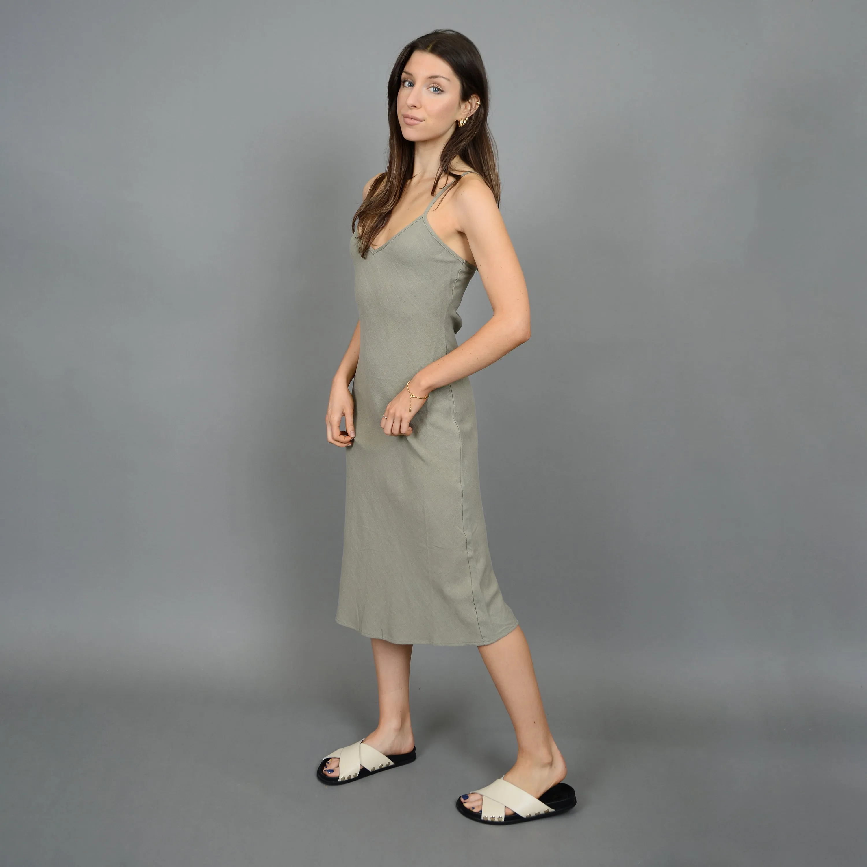 Layla Linen Blend Shoulder Strap Dress | Moss